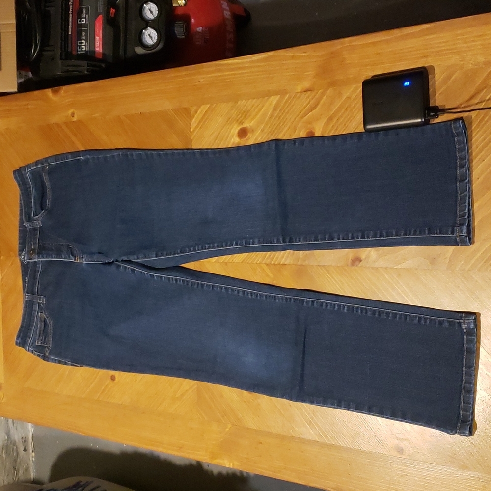 straight leg Jeans - Picture 2 of 8